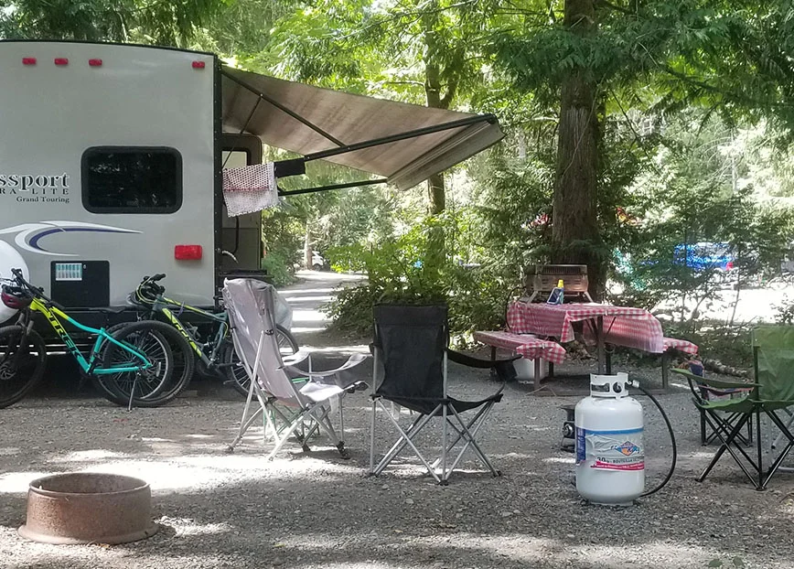 camping